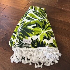 Adore Me • Round Towel